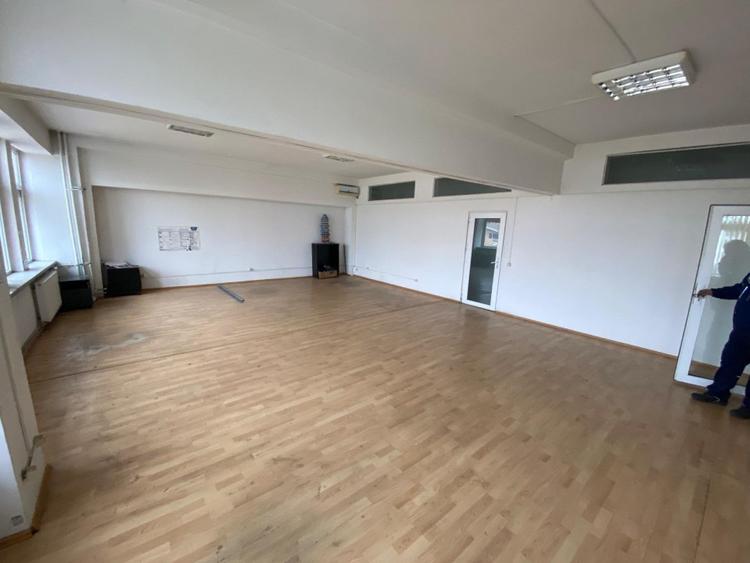 Spațiu birouri, 3500 mp, zona Lapus