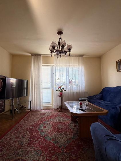 Vand ap 4 camere la pret de 3 camere -zona Micalaca-Miorita