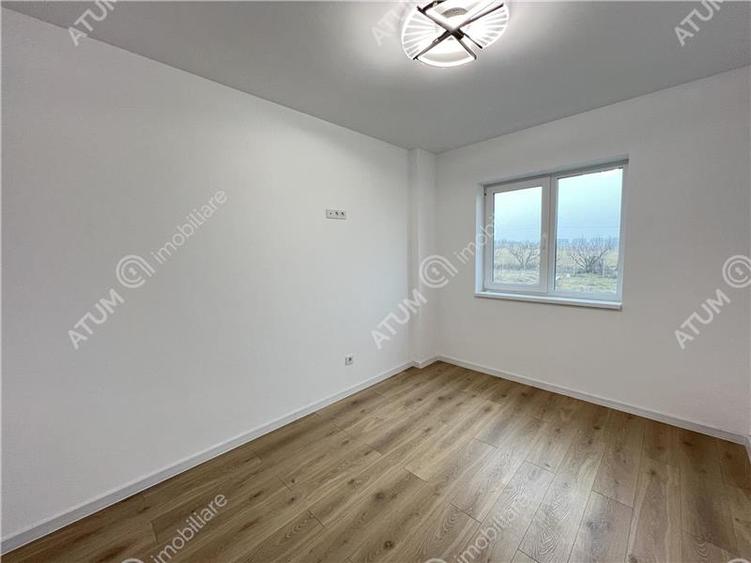 Apartament intabulat de 3 camere cu 2 balcoane pe Calea Surii Mici