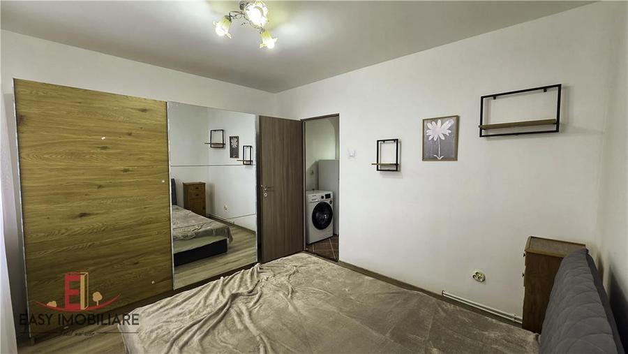 Apartament 2 camere, Dambu Pietros, luminos, proaspat zugravit
