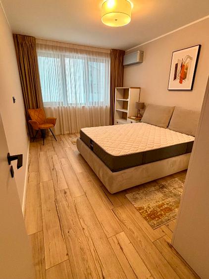 Proprietar, inchiriez ap 3 camere, apartament in vila, Piata Romana – Bd. Lascar