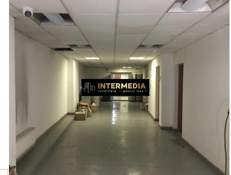 Spatiu Birouri 900 mp Cabinete Clinici Banci Shouroom-uri Alba Iulia Centru
