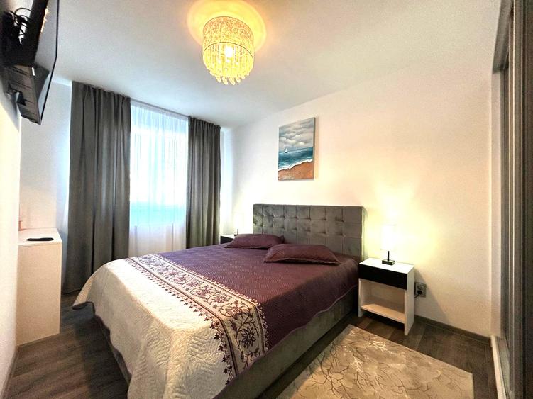 Oportunitate, Apartament cu 3 camere, parcare, Imobil Nou