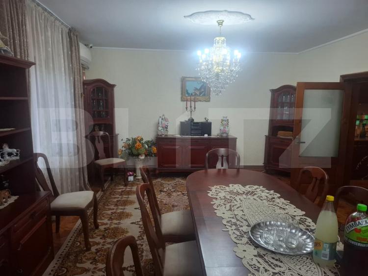 Proprietate deosebită – casă tip conac, 12 camere, 1.000 mp teren, Lungulețu