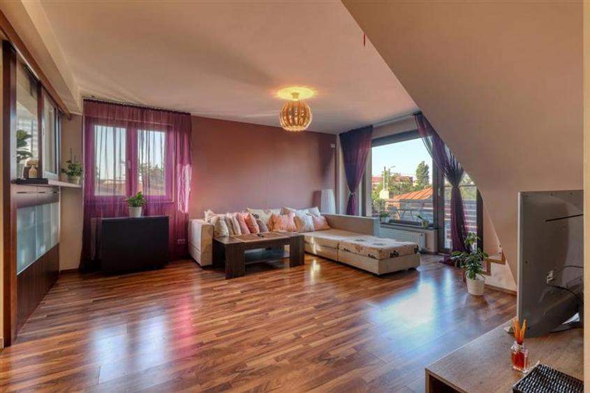 AP.4 CAM.TIP DUPLEX BUCURESTII NOI METROU LAMINORULUI