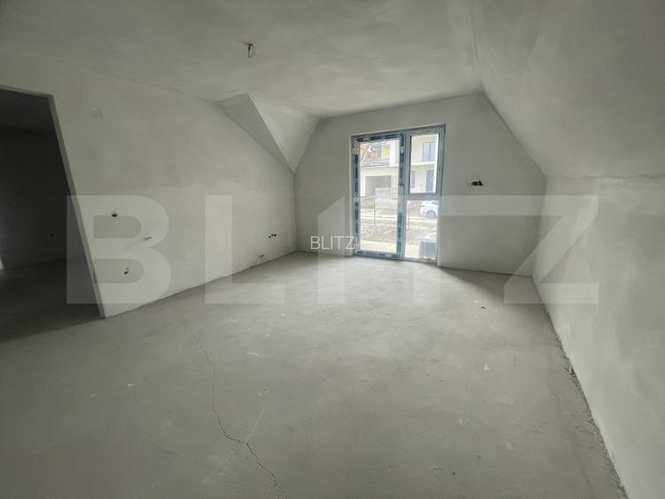 Casa individuala semifinisata, 4 camere, 10 ari teren si garaj - 8