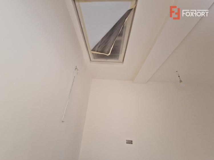 Duplex de vanzare cu 4 camere, Mosnita Noua