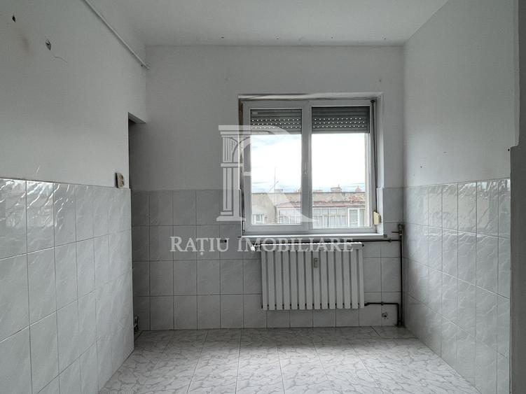 Apartament cu 3 camere | Magheru | Oradea