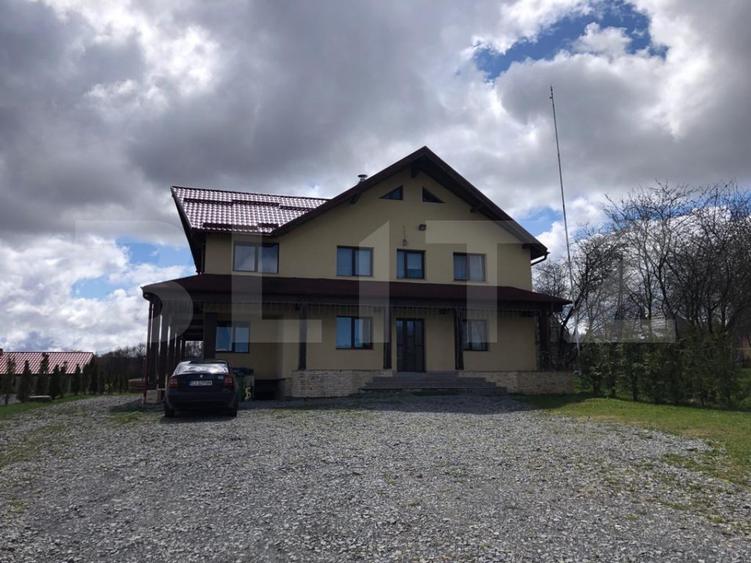 Pensiune de vanzare, 360 mp utili, 7500 teren, Zona Turistica, Risca