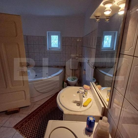 Casa de vanzare ,teren 4000mp, Prundu Bargaului
