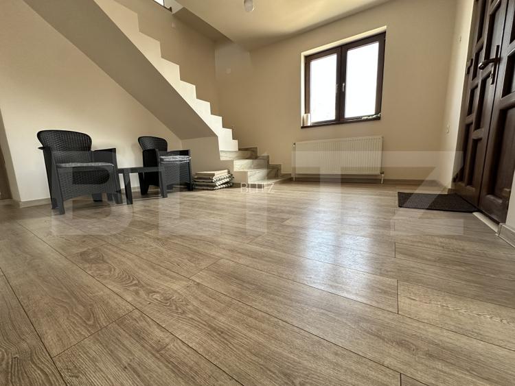 Casă premium P+M, 300 mp utili, teren 3200 mp, complet renovată 2025. - 15