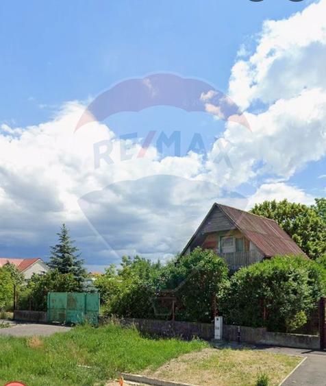 Casă si teren 2324 mp de vânzare Fughiu 12 km de Oradea