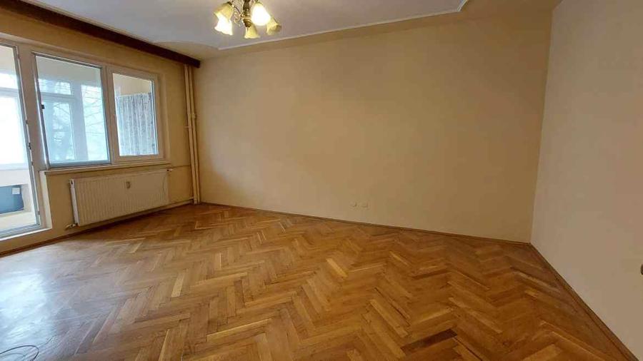 2 camere 58 mp decomandat renovat metrou
