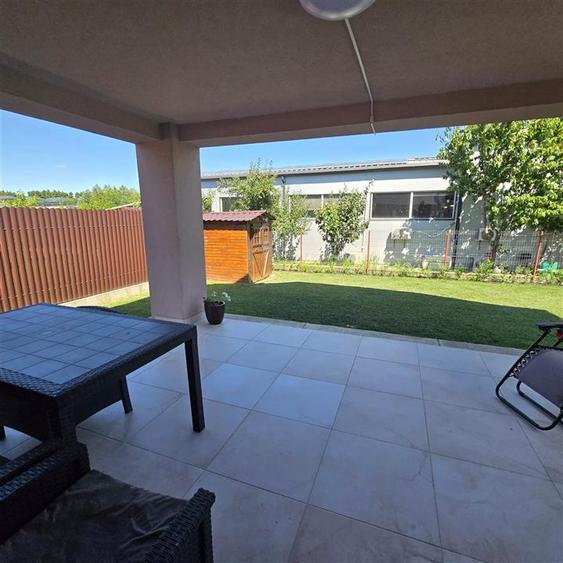 Vila 4 camere Miroslava, centru - Moderna