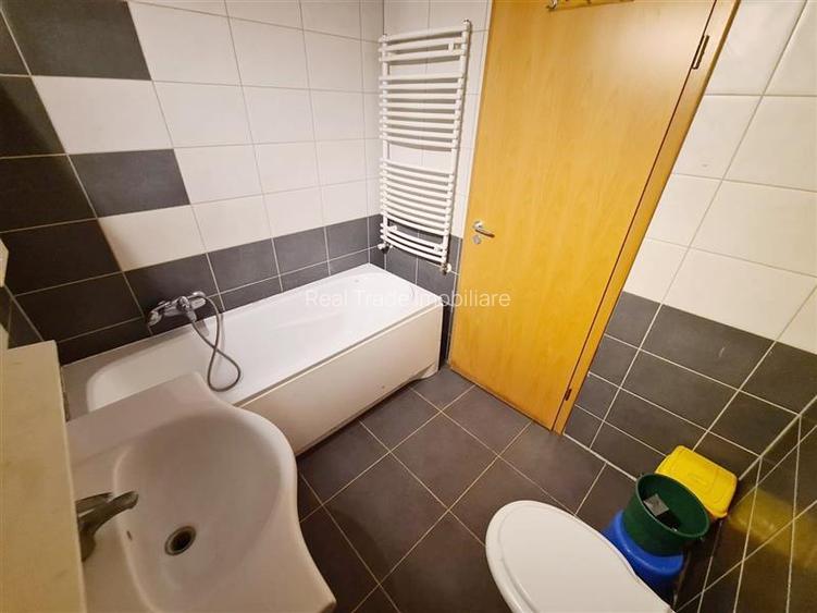 Apartament 3 camere, parcare proprie,  Avantgarden 1 - 12