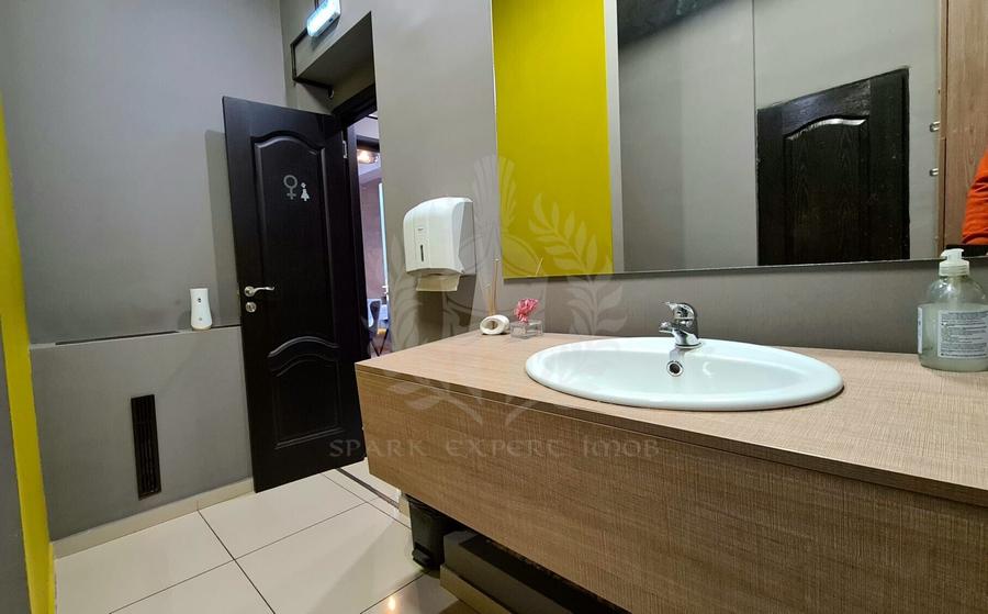 CENTRAL PLOIESTI - CLINICA - RESTAURANT - BISTRO