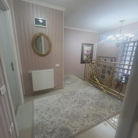 FUNDENI-DOBROIESTI, vila 2014 P+M, singur curte