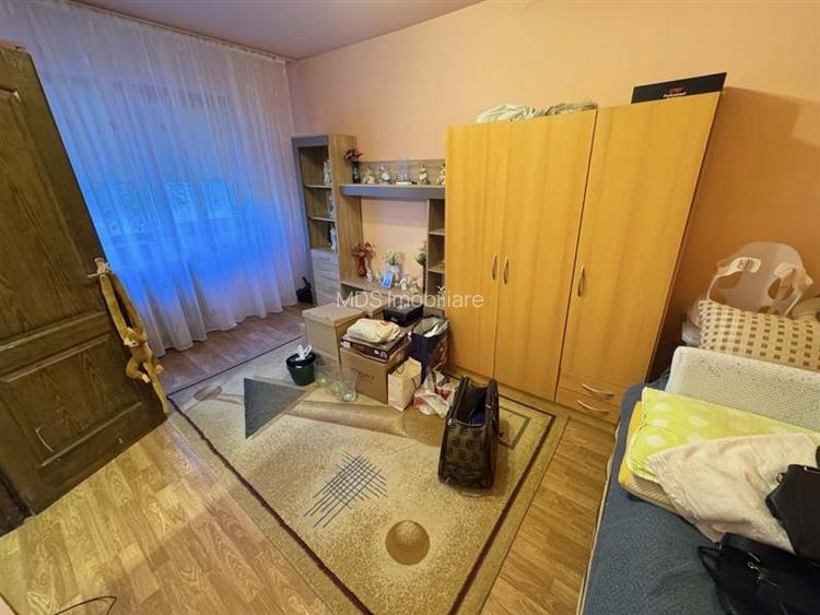 2 camere bloc izolat linga Judetean - 3