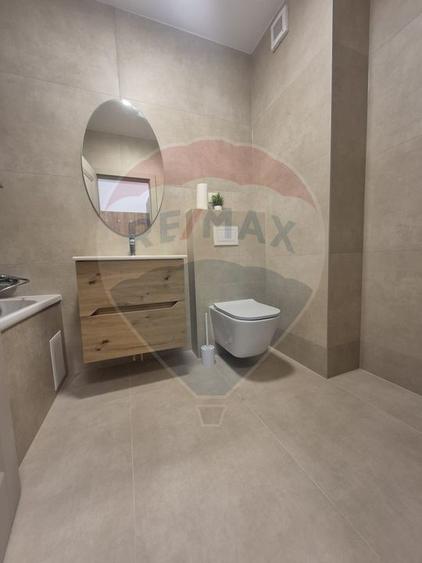 Apartament 2 camere Adora Park