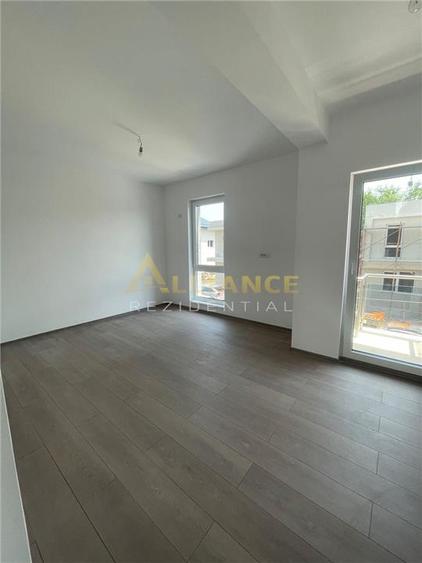 Casa individuala || 4 camere || 5 min fata de metrou