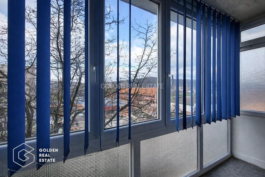 Apartament 3 camere, etaj 3, oras Lipova - 11