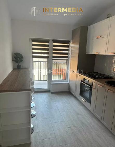Apartament 3 Camere Bloc Nou CENTRU Baie Balcon Parcare Clima Mobilat Complet - 7