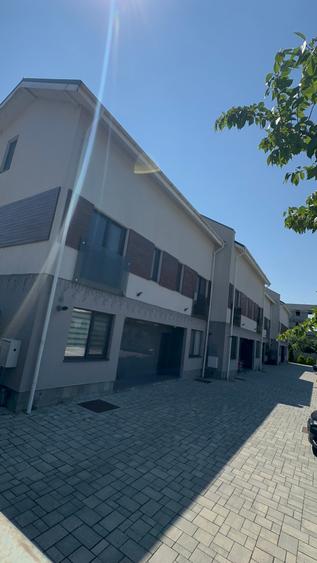 Iancu Nicolae  vila tip Duplex 5 camere