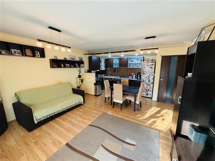 Vanzare apartament 3 camere cu gradina Floresti zona Tineretului, Cluj-Napoca - 6