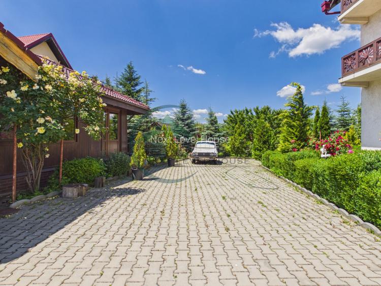 Casa cu priveliste de vis si potential turistic sau investitie in zona Bran - 2