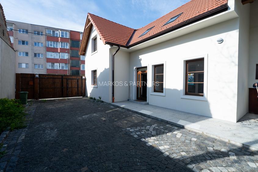 Casă de închiriat I 150 mp I Curte comună I Garaj I Semicentral - 2