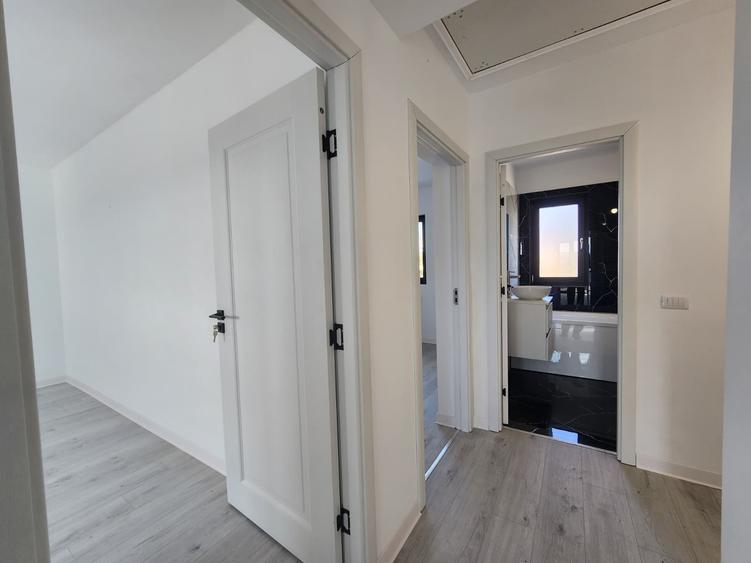 CASA DE VANZARE, 4 CAMERE 2 BAI SI MAGAZIE , VALEA ADANCA- 5 DRUMURI
