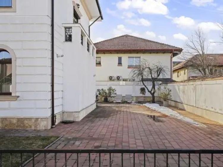 Iancu Nicolae | Vila individuala exclusivista cu teren 600 mp