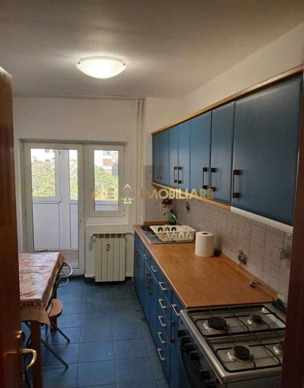 3 Camere de inchiriat | P-ta Unirii | Metrou | Decomandat | 110mp