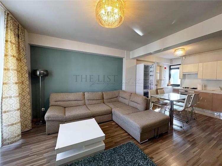 De Vanzare Apartament 3 Camere | Hala Traian