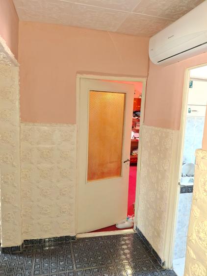 Vindem Apartament 3 Camere in Navodari