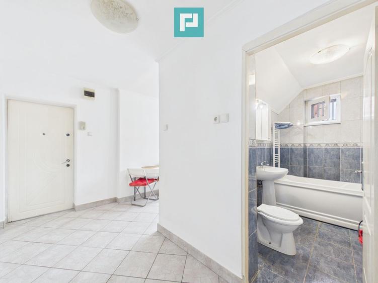 Apartament cu 2 camere de închiriat zona Central