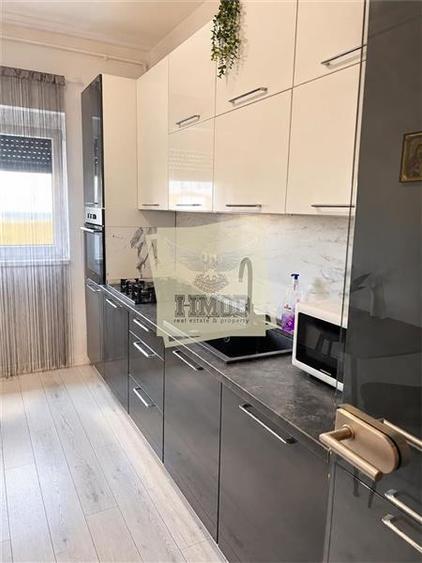 Apartament Exclusivist 3 camere | Balcon | Parcare zona Mandra