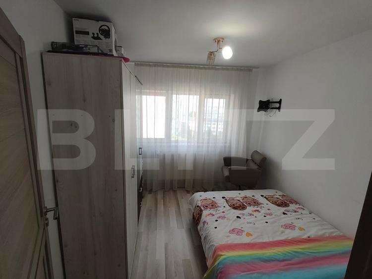 Apartament 3 camere, etaj 7/9 cu lift, 70 mp, zona Micro 6