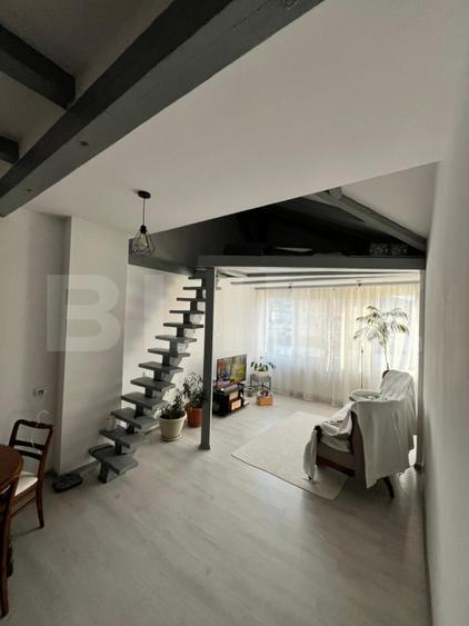 Apartament 4 camere, 100 mp - zona Zăvoi