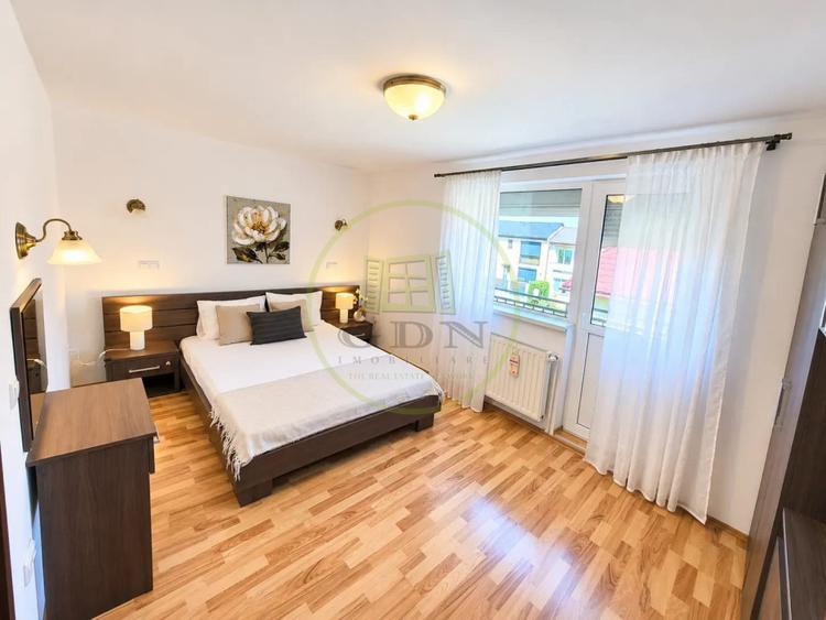 TRIPLEX MODERN DE VÂNZARE, 131 MP + POD 35 MP, TERASĂ 25 MP, GARAJ, TURNISOR