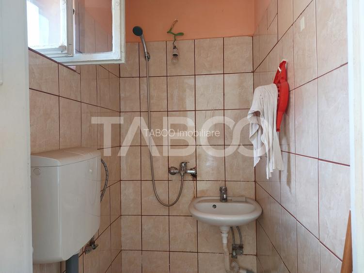 Comision 0-Apartament 2 camere 37mp la casa necesita renovare Cisnadie - 11