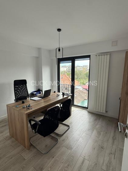 Birou mobilat de închiriat | 3 camere | Bulevardul Unirii – Strada Vulturilor - 14