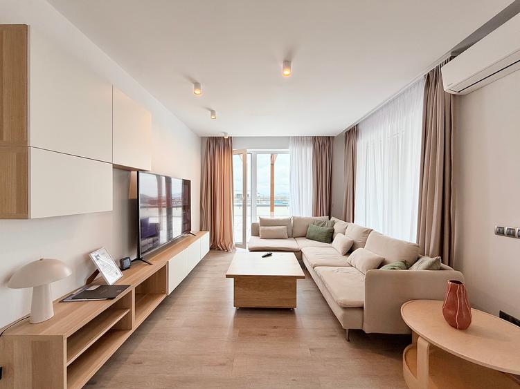 PENTHOUSE KASPER CORESI 4 CAMERE TERASA PANORAMICA TERMEN SCURT