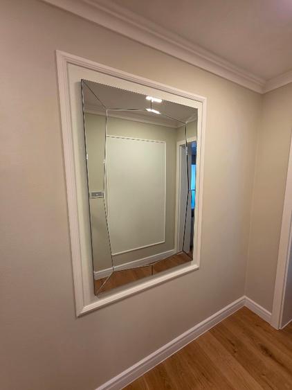 Proprietar vand apartament lux etaj 1 la 5 minute de Complexul Studentesc
