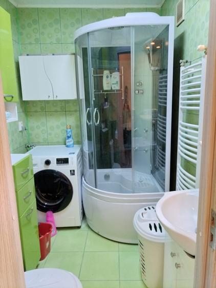 3 camere decomandate în Pajura | Etaj 1/3 | Parcare proprie | Centrală Vaillant