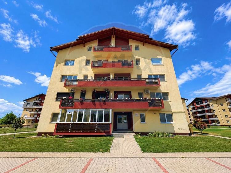 Apartament decomandat | 2 camere | 63 mp  + terasa| Subcetate Sanpetru