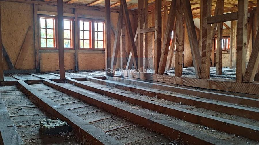 VIla de vanzare Teisani Stubeiu 11250 mp - 20