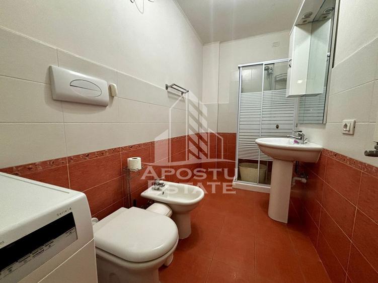 Apartament cu 3 camere de inchiriat, Timisoara, zona Gheorghe Lazar