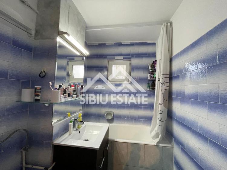 Apartament decomandat cu 3 camere 65mp utili, Turnisor
