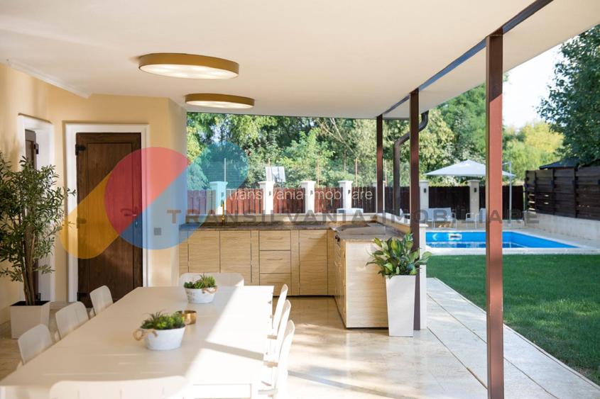 Casă Superfinisată cu Piscină Încălzită | 300 mp utili | Smart Home | 5 Camere - 2